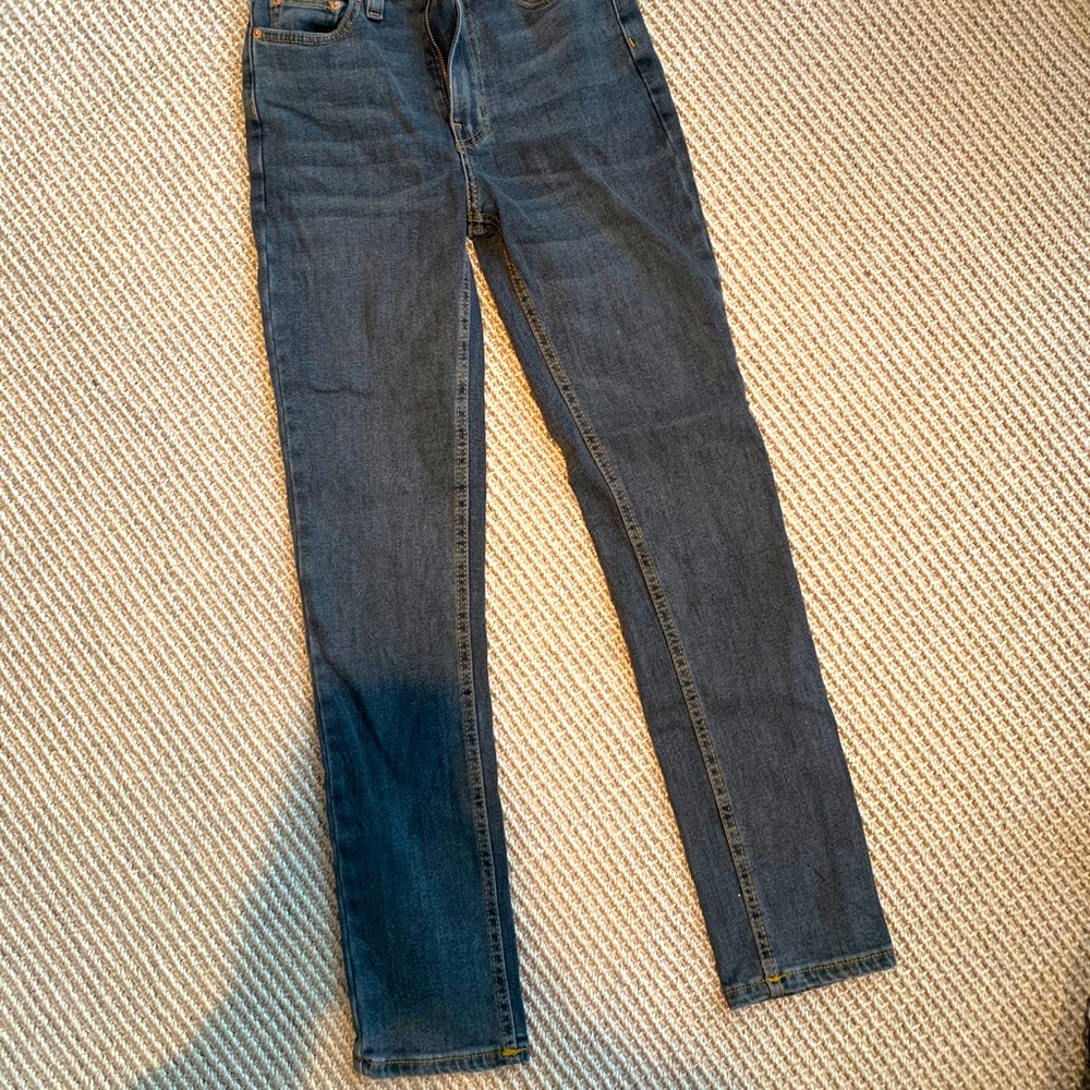 Straight leg girlfriend jeans.